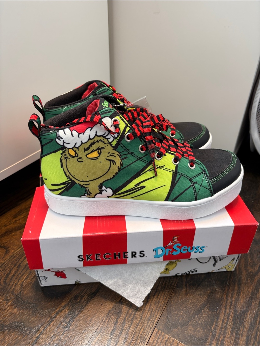 Skechers Grinch High Top Sneakers - Green/Black/Red